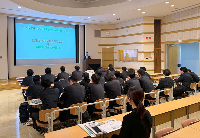 241118daigakukengaku-img02.jpg
