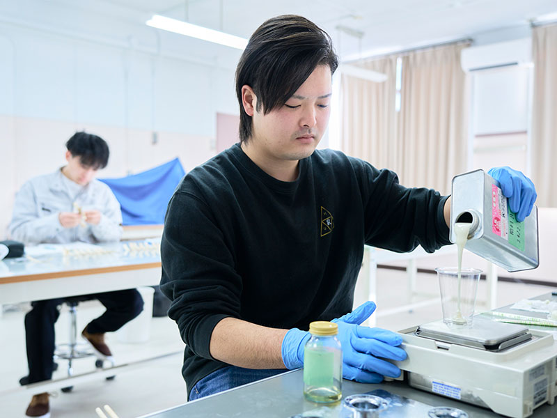 Look up to Senpai 機械工学科 浅利直輝さん07