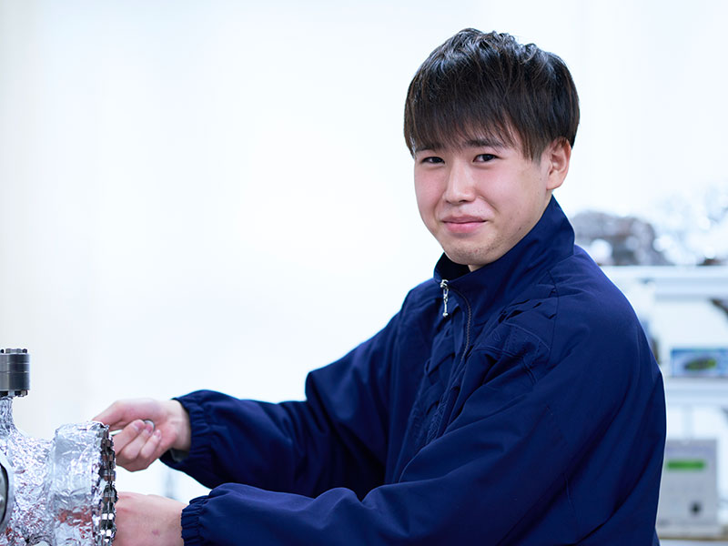 電気電子工学科 金井湧知さん sp