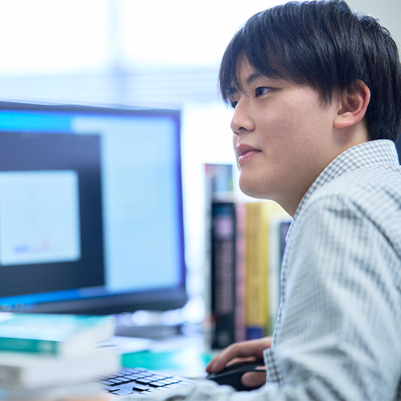 Look up to Senpai 情報工学科 設楽夏希さん07