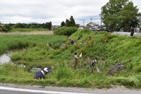 住民の方からも頼りにされる学生の若い力!
