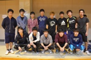 学生寮バンデリアン郡山の建築学科チーム。親睦を深めるために参加。運動部には負けられない!