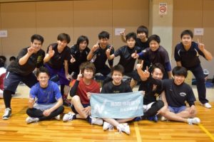 機械工学科1年生チーム。チーム名の由来となったゲーム仲間が集結。ポテンシャルは高さが自慢。