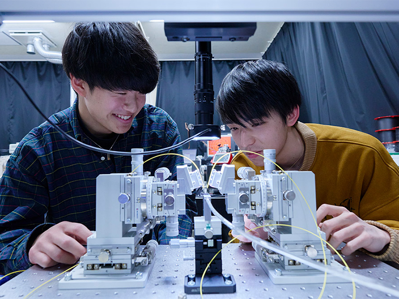 電気電子工学科